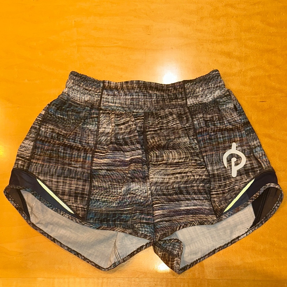 Lululemon Athletica Multicolor Patterned Athletic Shorts. RARE Peloton addition.